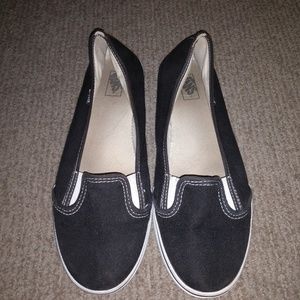Vans flats